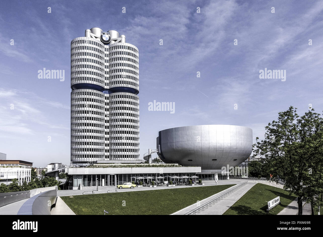 BMW-Museum, BMW Firmenzentrale, München, Bayern, Deutschland, Europa Stockfoto