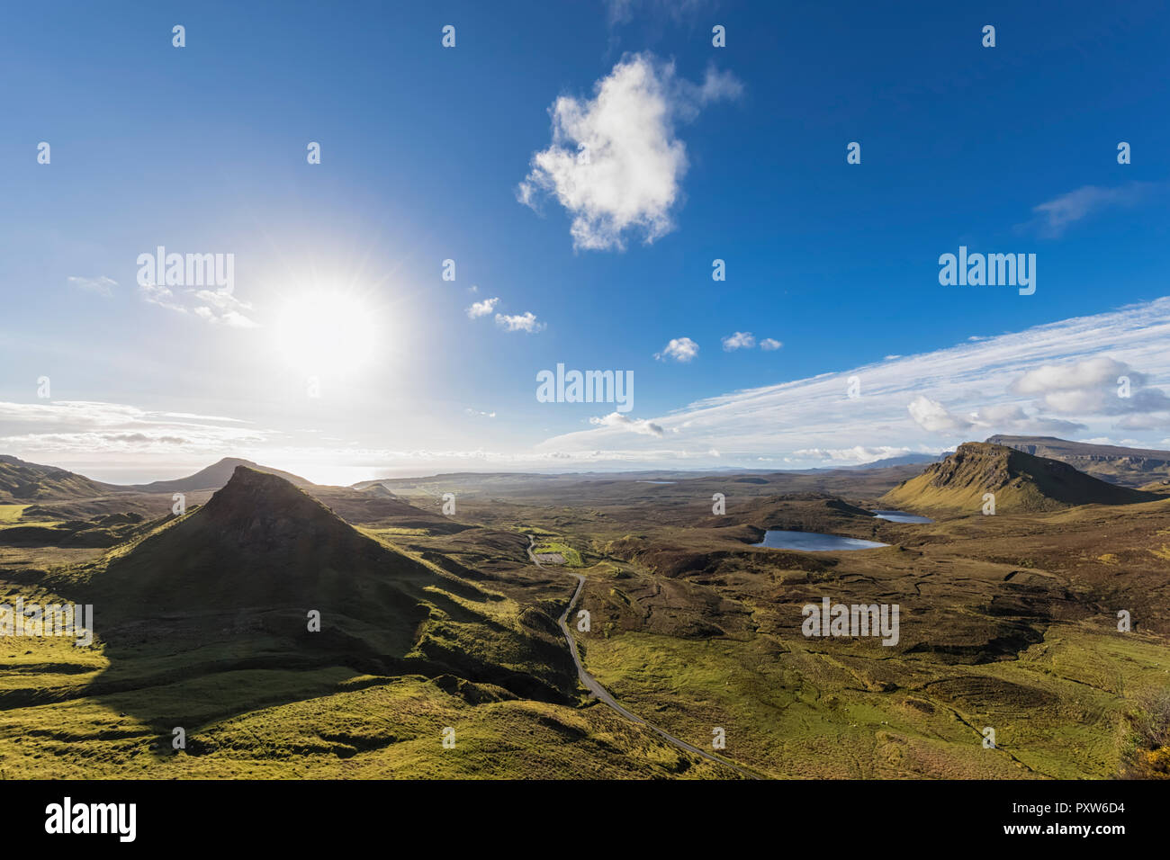 Großbritannien, Schottland, Innere Hebriden, Isle of Skye, Trotternish, Ansicht von quiraing nach Staffin Bay Stockfoto