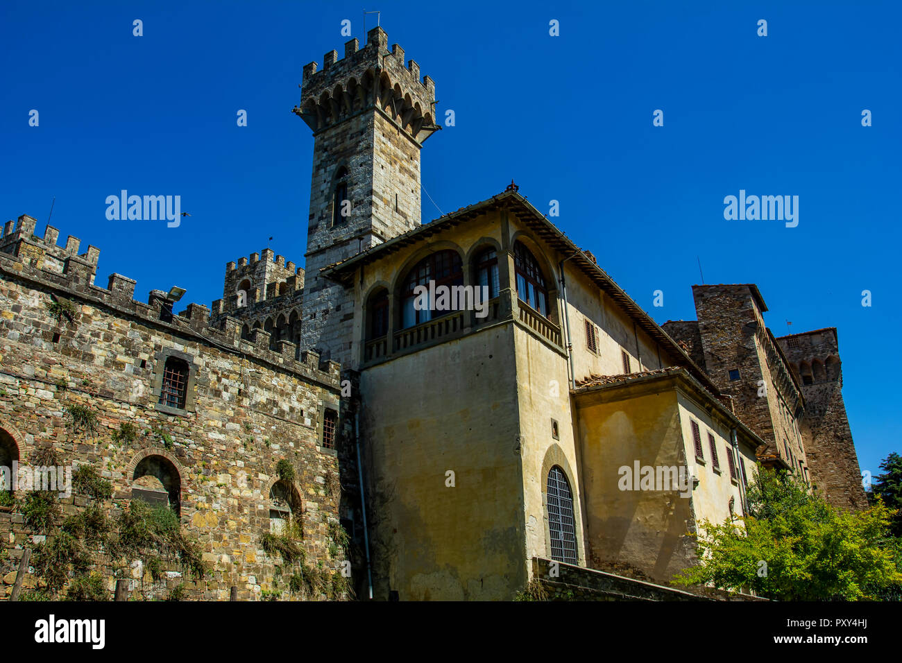 Badia a Passignano. San Michele Arcangelo in Passignano, ein Kloster befindet sich auf den Hügeln des Chianti in Badia a Passignano. Toskana Italien. Stockfoto