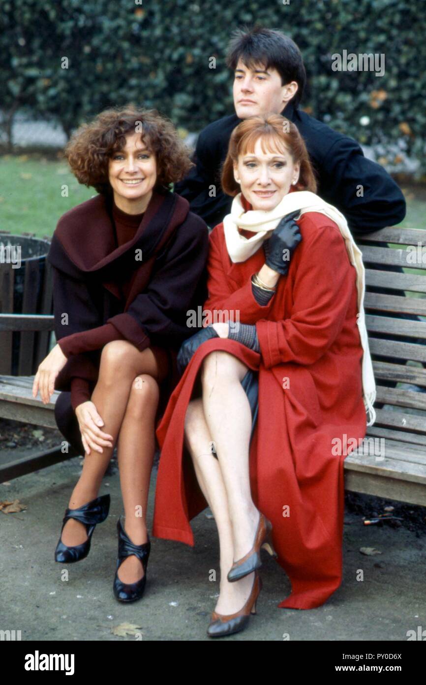 Francesca Annis Kyle Maclachan Und Sian Phillips Bei Einem Fotoshooting Fur Den Film Dune 1984 Mit Untertiteln Februar 8th 06 Bild Geliefert Von Landmark Mediapunch Stockfotografie Alamy