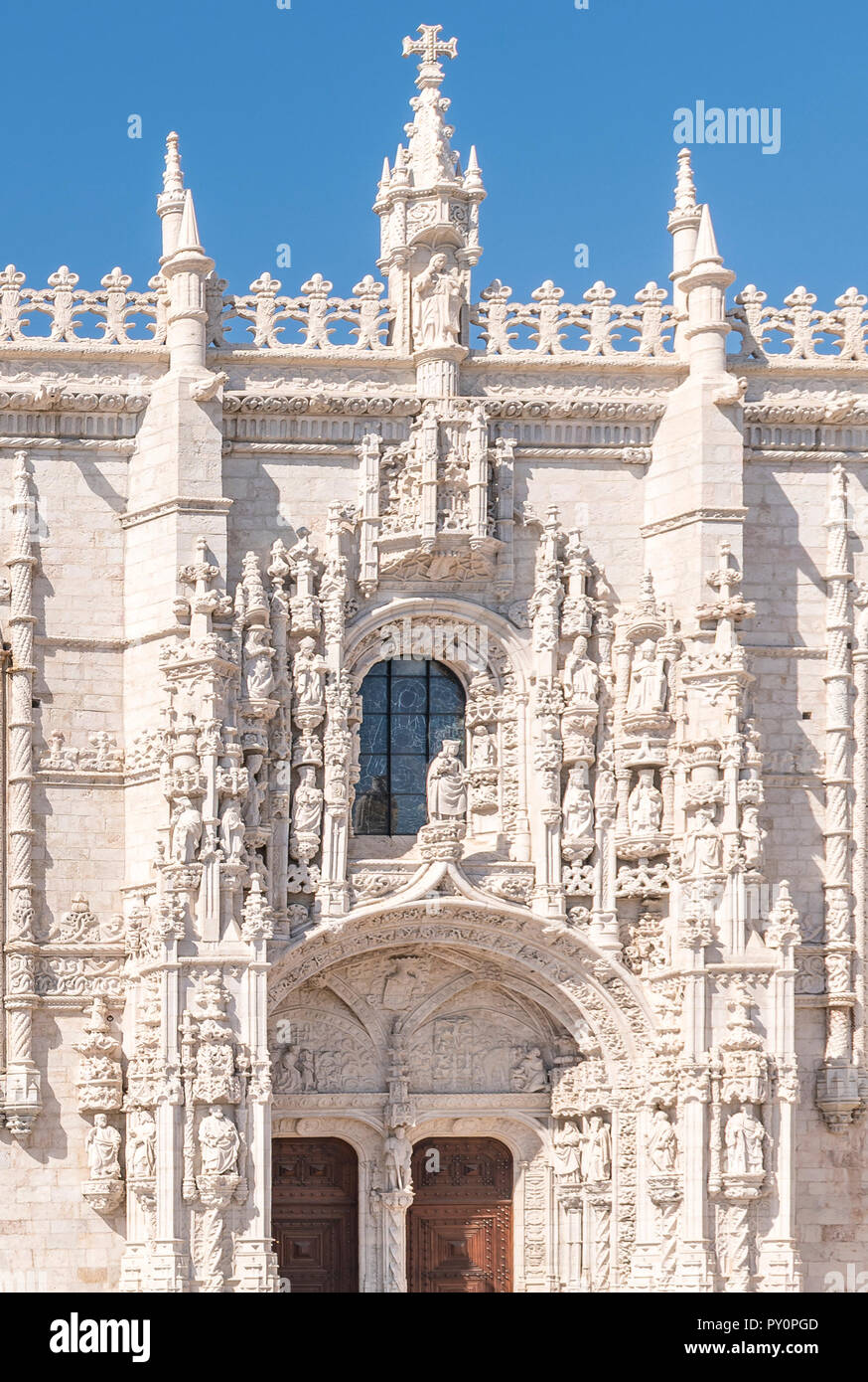 Detail der Tür Hieronymus-Kloster in Lissabon Portugal Stockfoto