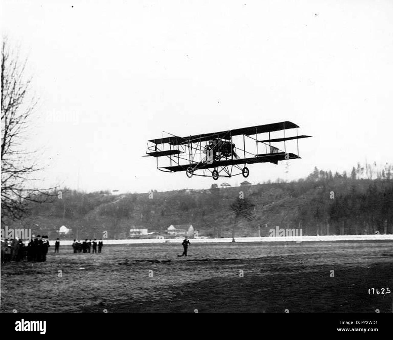 C K Hamilton's erster Flug an der Wiesen, 11. März 1910 (CURTIS 960). Stockfoto