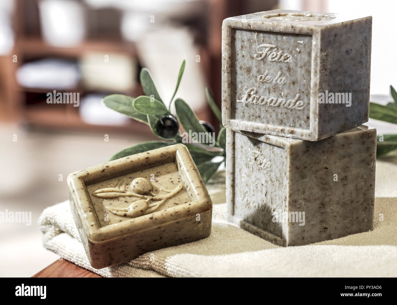 Seifenstuecke Mit Olivenoel Stockfoto