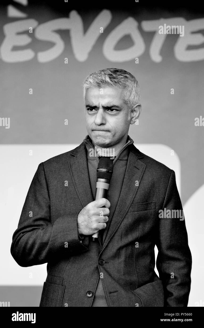 Sadiq Khan, Bürgermeister von London, in einer Rede vor der Abstimmung März zur Unterstützung eines zweiten Referendums Brexit, London, 20. Oktober 2018 Stockfoto