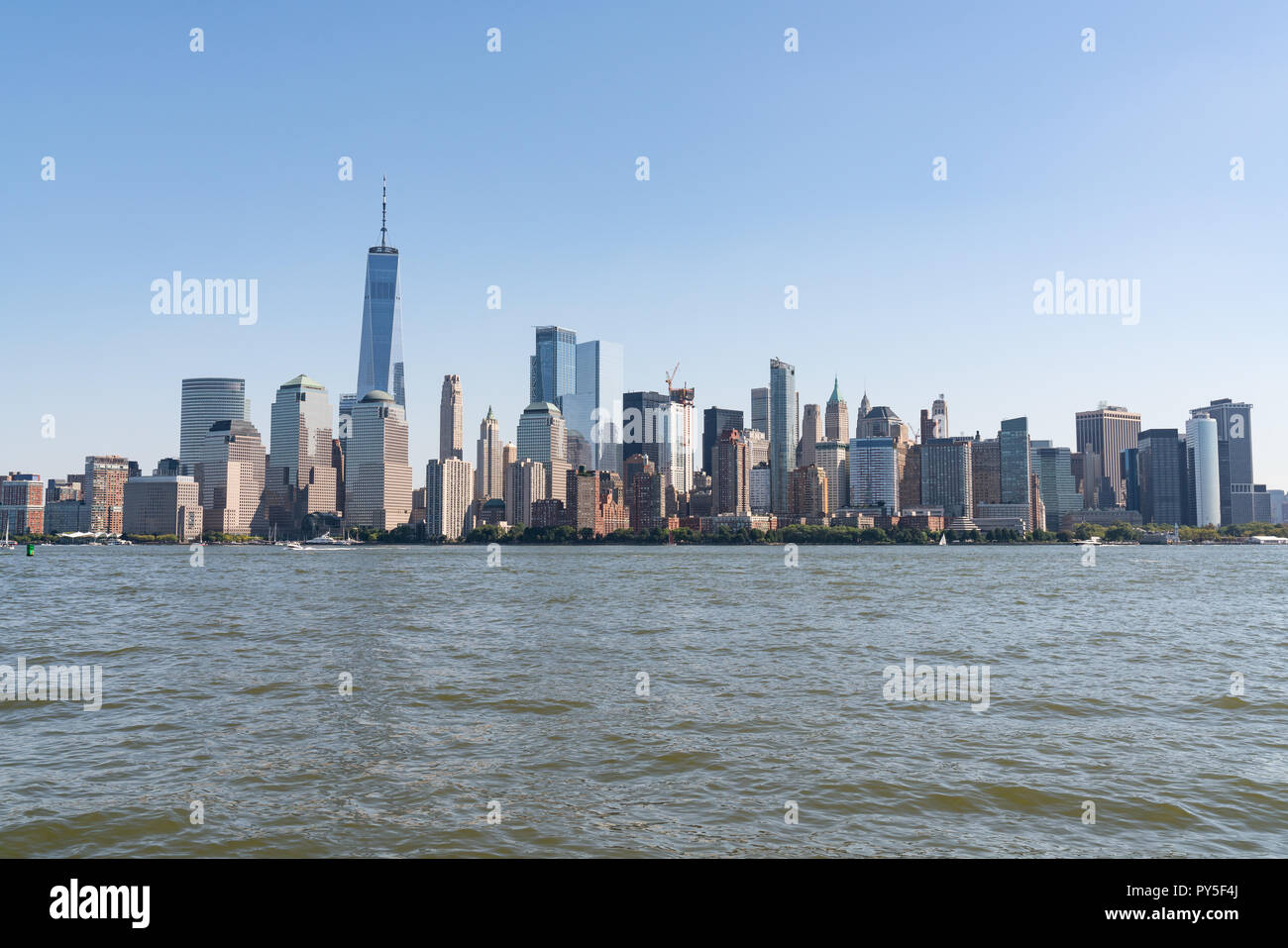Skyline von Manhattan, New York entlang Entlang der Hudson River Stockfoto