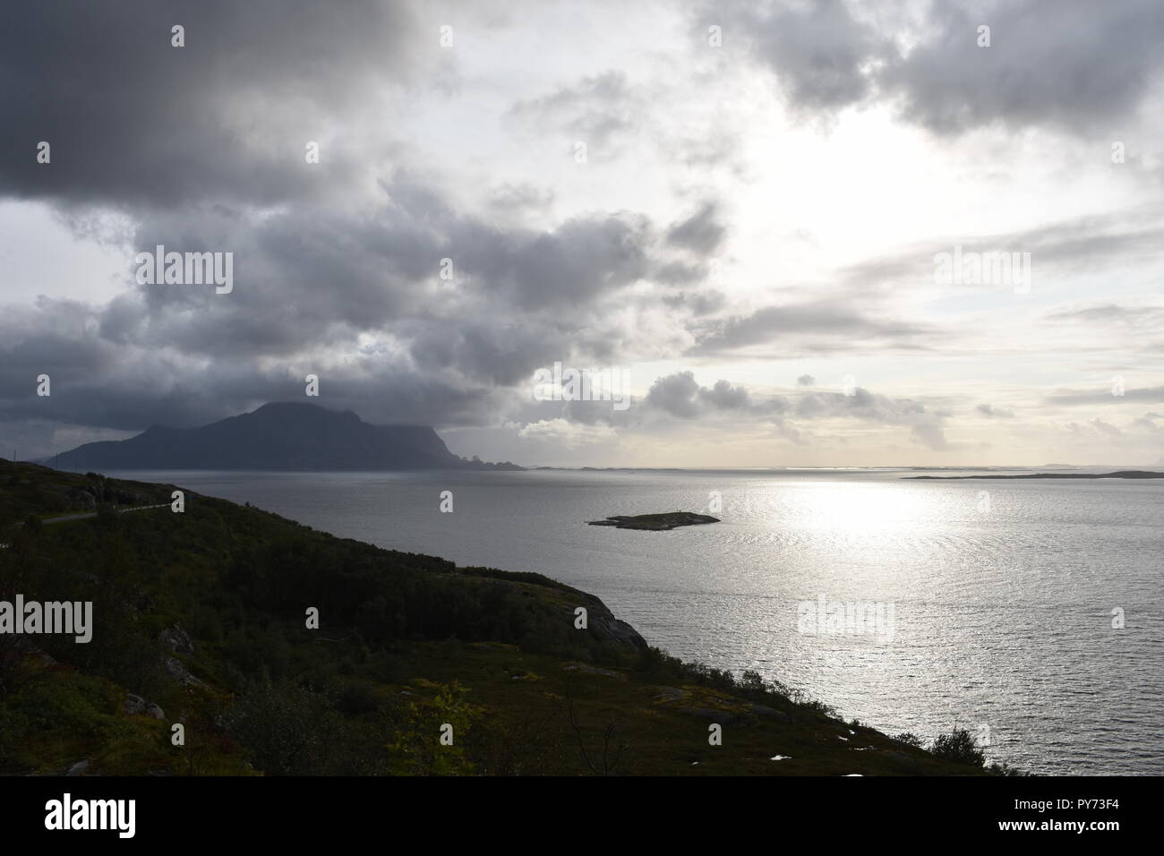 Nesna Bratland Fjord Sjona Norwegen Nordland Fv17 Fv17