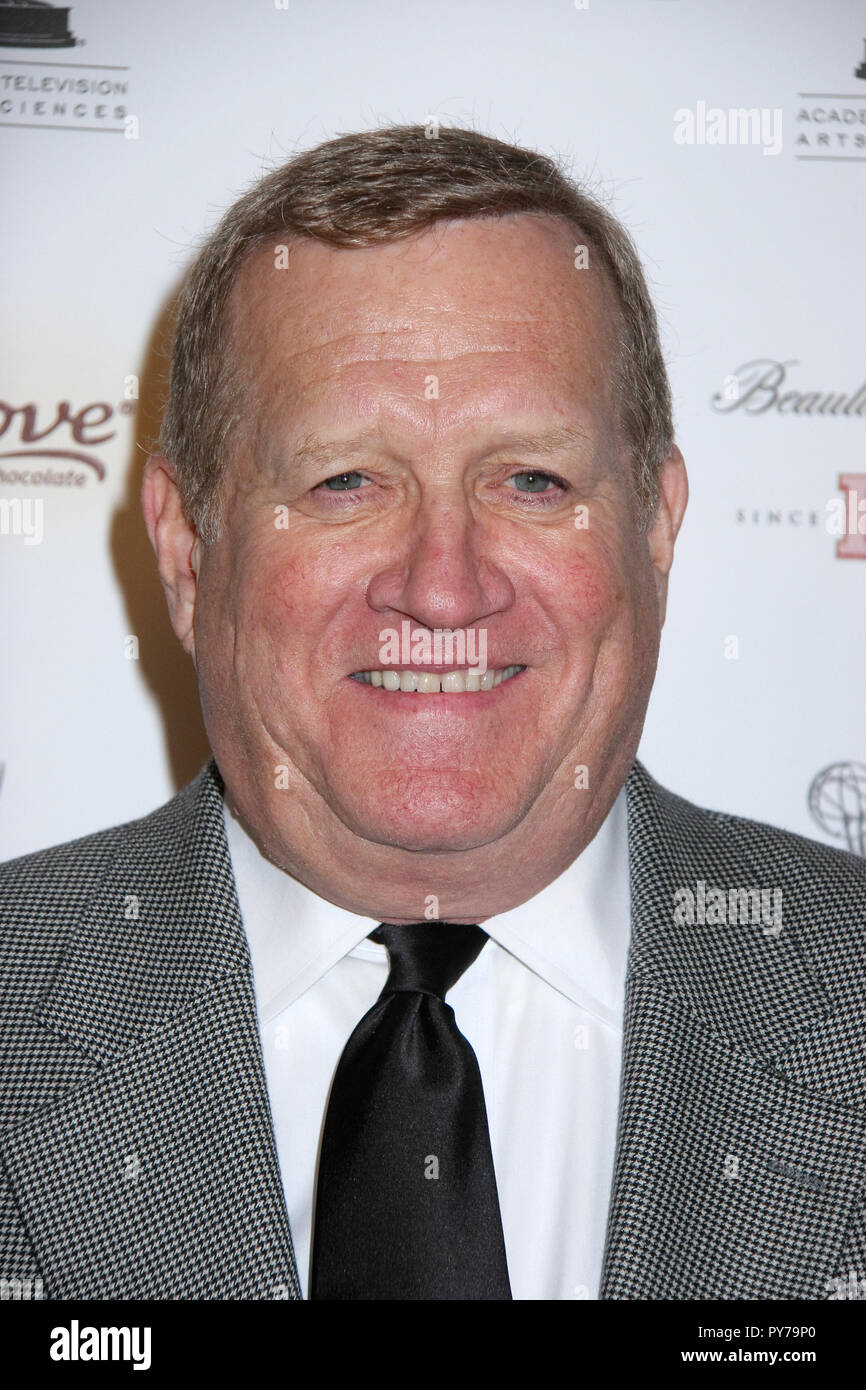 Ken Howard 09/17/09 "Akademie für Fernsehen Kunst und Wissenschaften zu Ehren der 61 Primetime Emmy Awards Nominierungen für herausragende Leistung" @ Wolfgang Puck im Pacific Design Center, West Hollywood Foto von Ima Kuroda/HNW/PictureLux (17. September 2009) Stockfoto