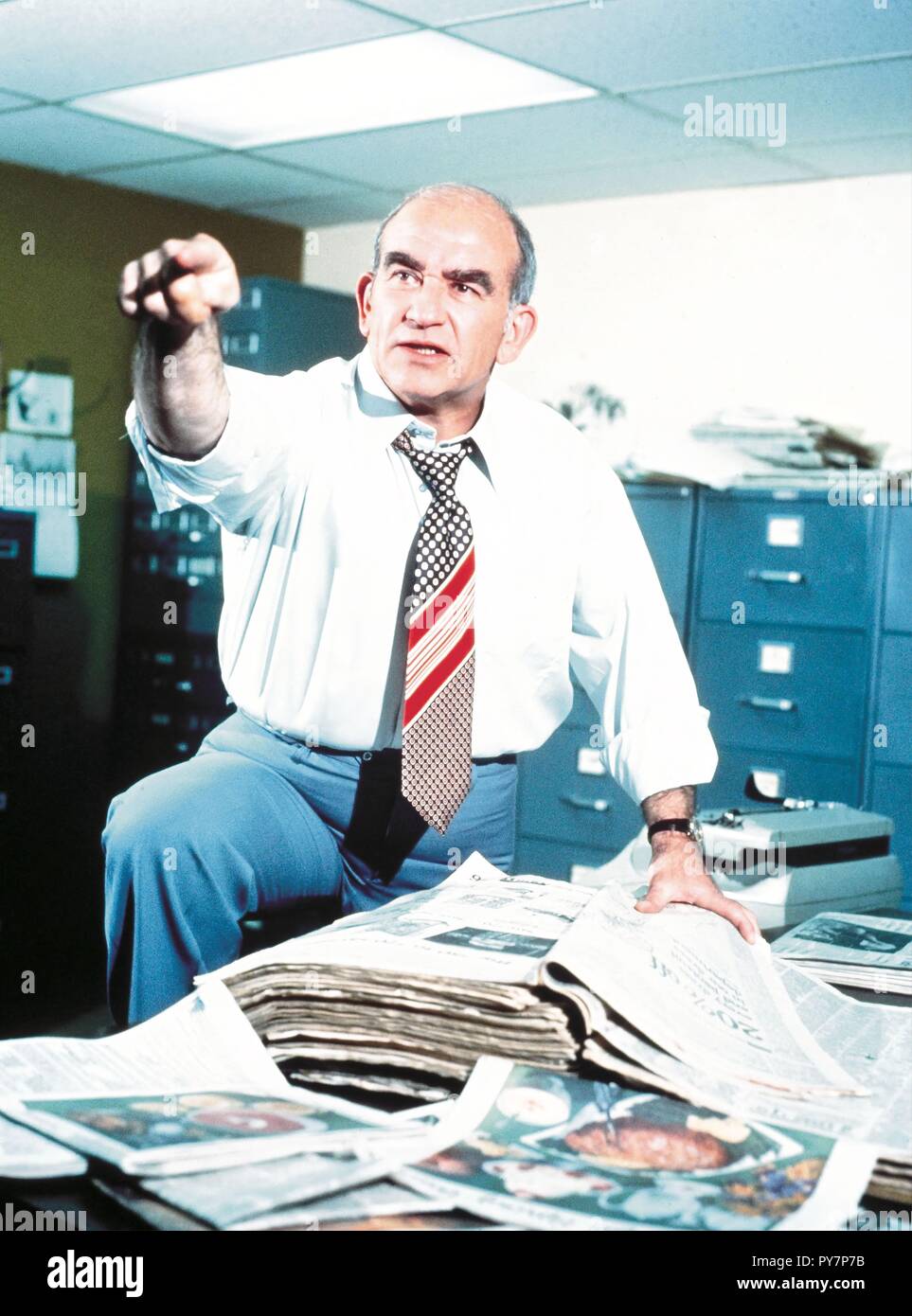 Original Film Titel: LOU GRANT-TV. Englischer Titel: LOU GRANT-TV. Jahr: 1977. Stars: EDWARD ASNER. Credit: MTM UNTERNEHMEN/Album Stockfoto