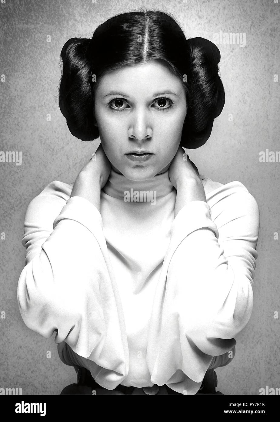 Original Film Titel: Star Wars: Episode IV - Eine neue Hoffnung. Englischer Titel: Star Wars: Episode IV - Eine neue Hoffnung. Jahr: 1977. Regie: George Lucas. Stars: Carrie Fisher. Credit: LUCASFILM/20 TH CENTURY FOX/Album Stockfoto