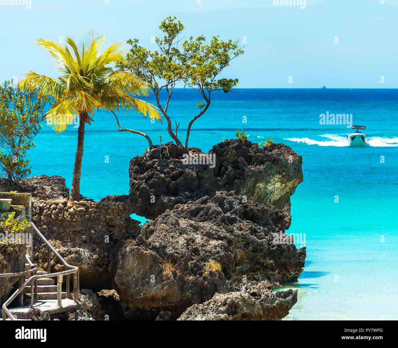 Willy's Rock am Strand, Boracay, Philippinen Stockfoto