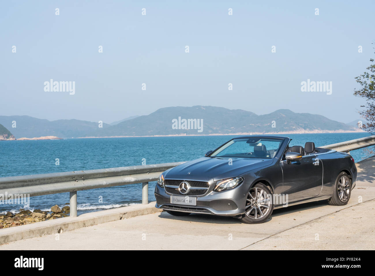 Hongkong, China, Dez 4, 2017: Mercedes-Benz E 300 Dec 4 2017 in Hongkong. Stockfoto