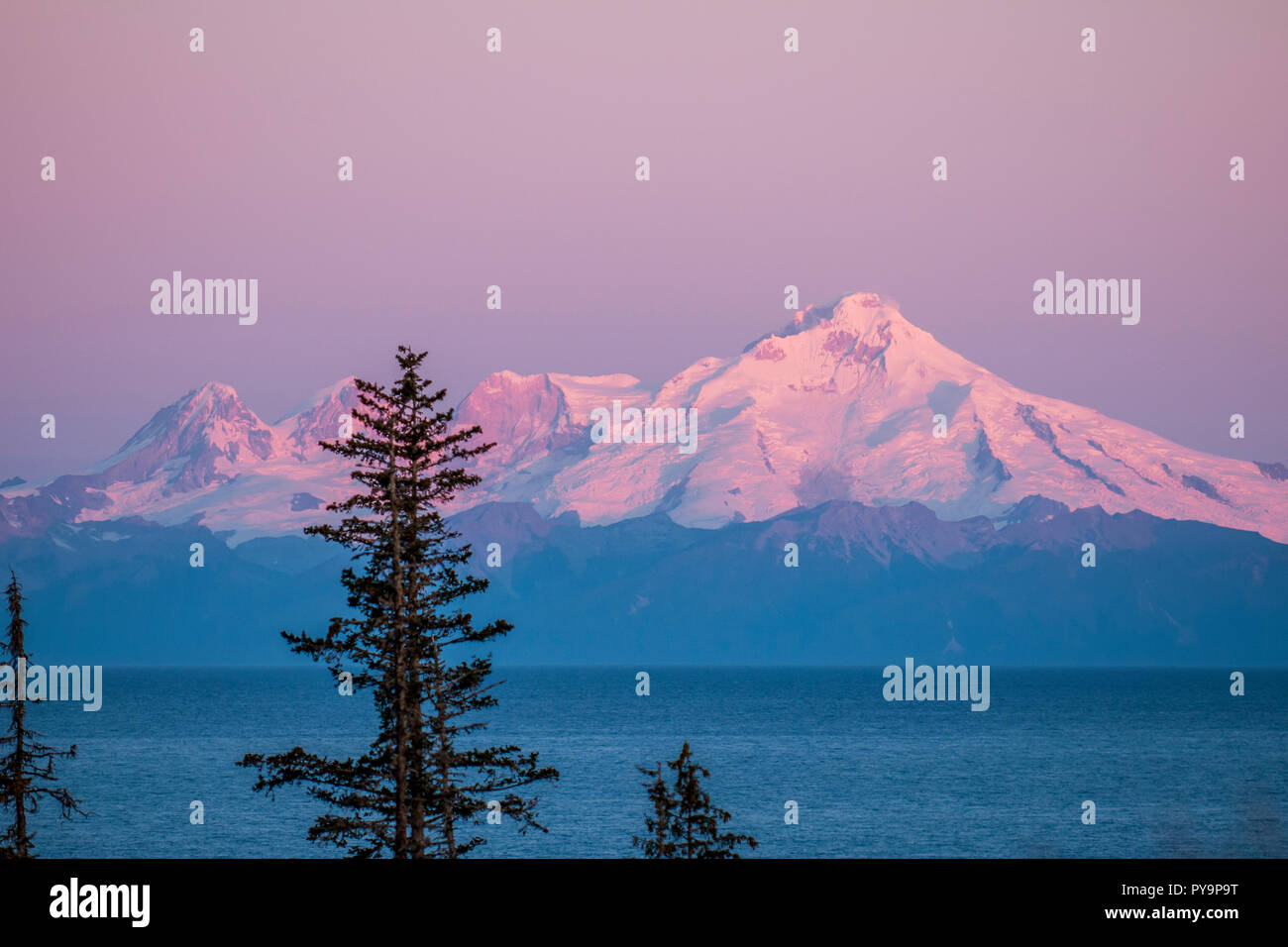 Mount Redoubt Chigmit Mountains, Lake Clark National Park, Alaska, USA. Stockfoto