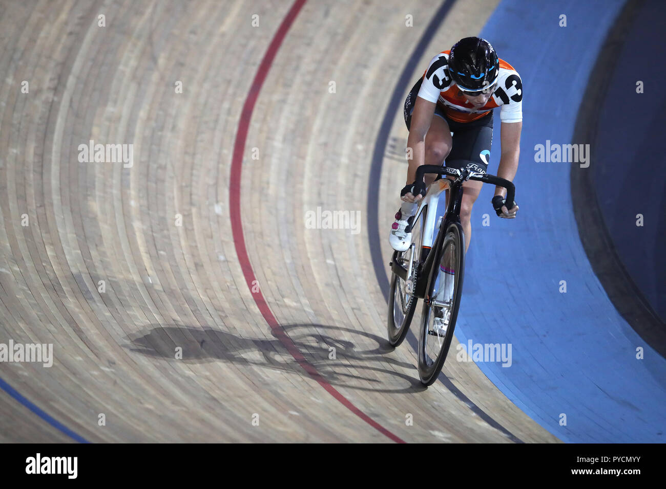 Niederlande" Nina Kessler während der sechs Tag Frauen 20 km Punkte Rennen bei Tag vier der sechs Tag Reihe bei Lee Valley Velopark, London. PRESS ASSOCIATION Foto. Bild Datum: Freitag, 26. Oktober 2018. Photo Credit: Adam Davy/PA-Kabel. Beschränkungen: Nur die redaktionelle Nutzung, keine kommerzielle Nutzung ohne vorherige schriftliche Genehmigung Stockfoto