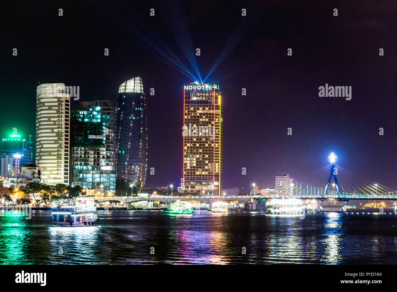 Da Nang Vietnam bei Nacht Stockfoto