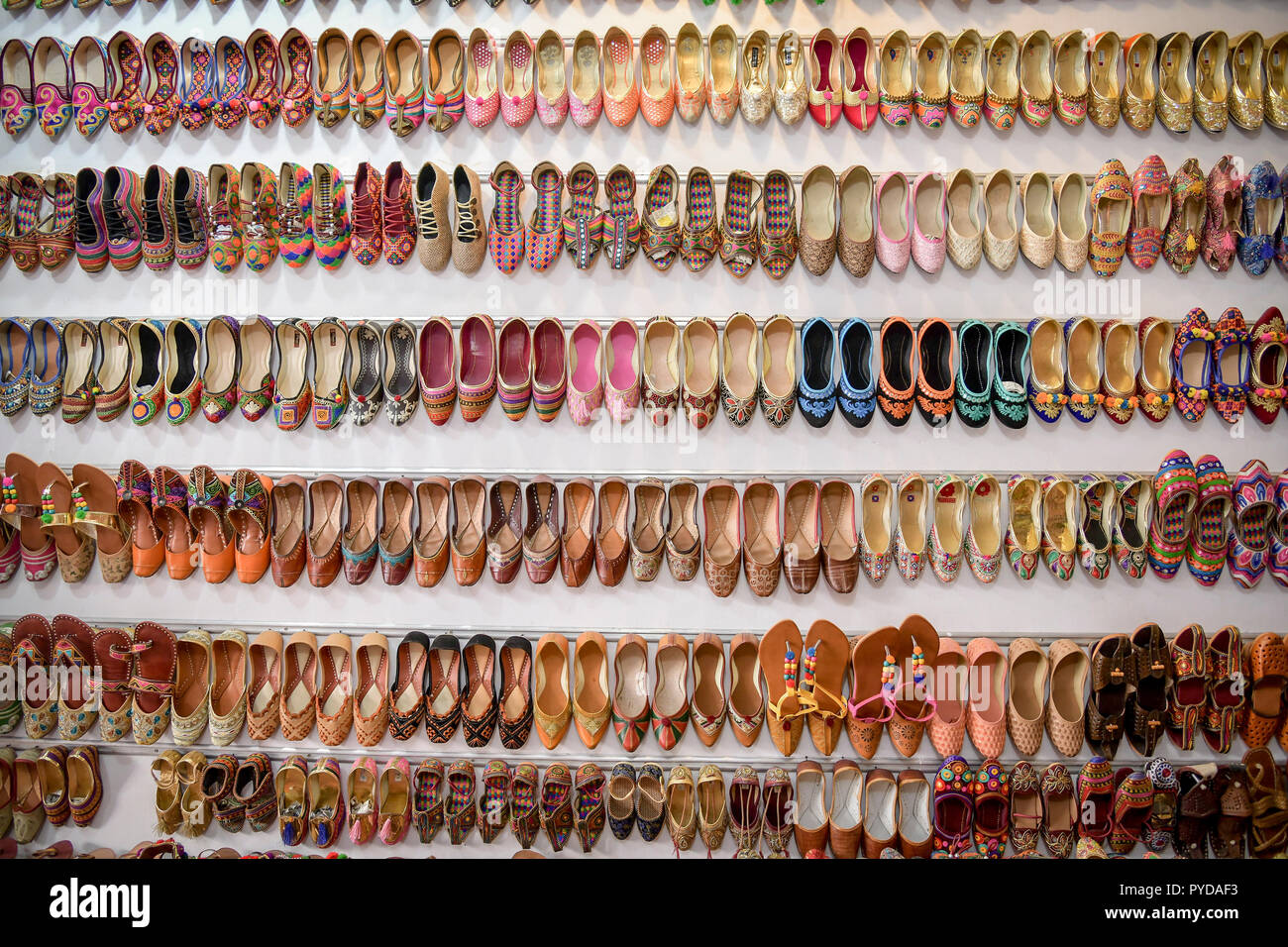 Traditionelle Rajasthani Fuß tragen nur in Indien zur Verfügung. Stockfoto