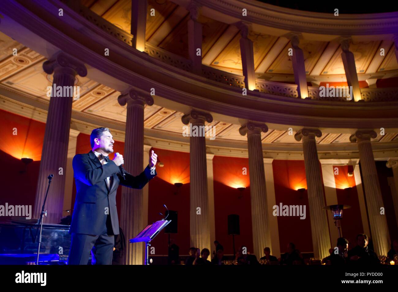 Das zappeion ist ein Gebäude in der Nationalen Gärten von Athen im Herzen von Athen Stockfoto Das zappeion ist ein Gebäude in der Nationalen Gärten von Athen im Herzen von Athen Stockfoto