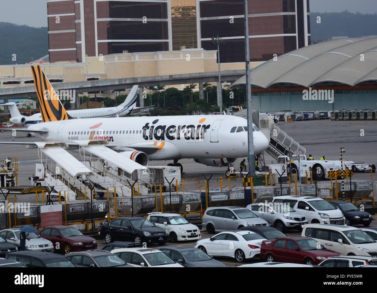 Airbus A320-232 der Tigerair auf internationalen Flughafen Macau geparkt Stockfoto