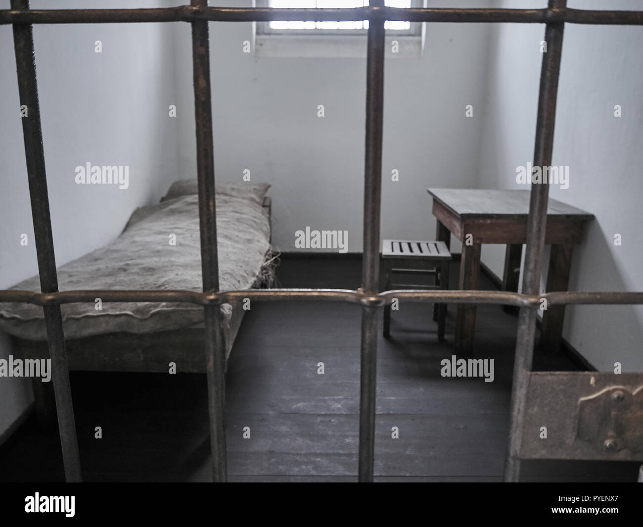 Orianenburg, Deutschland - Dezember 12, 2017: Blick auf ein Gefängnis in das Konzentrationslager Sachsenhausen Stockfoto