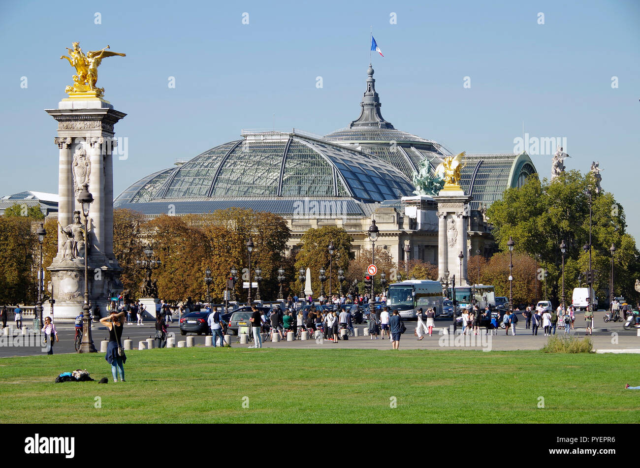 Paris Frankreich. Grand Palais, Petit Palais & Pont Alexander III., die in einer formalen Plan der Website für die Weltausstellung gebildet Stockfoto