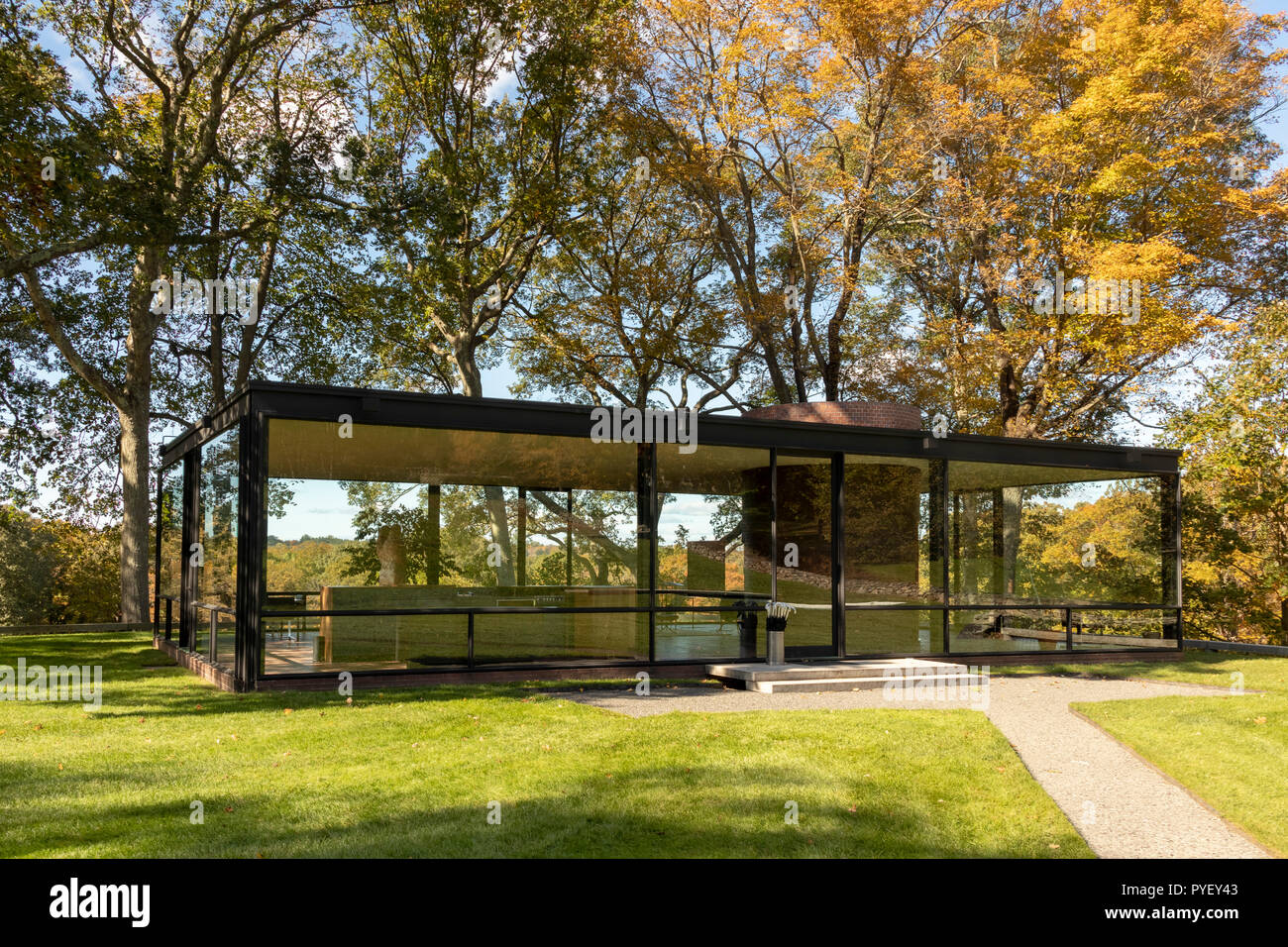 Das Glashaus oder Johnson Haus, 1949 erbaut, ist heute ein historisches Haus Museum von Philip Johnson in Norwalk, CT, USA Stockfoto