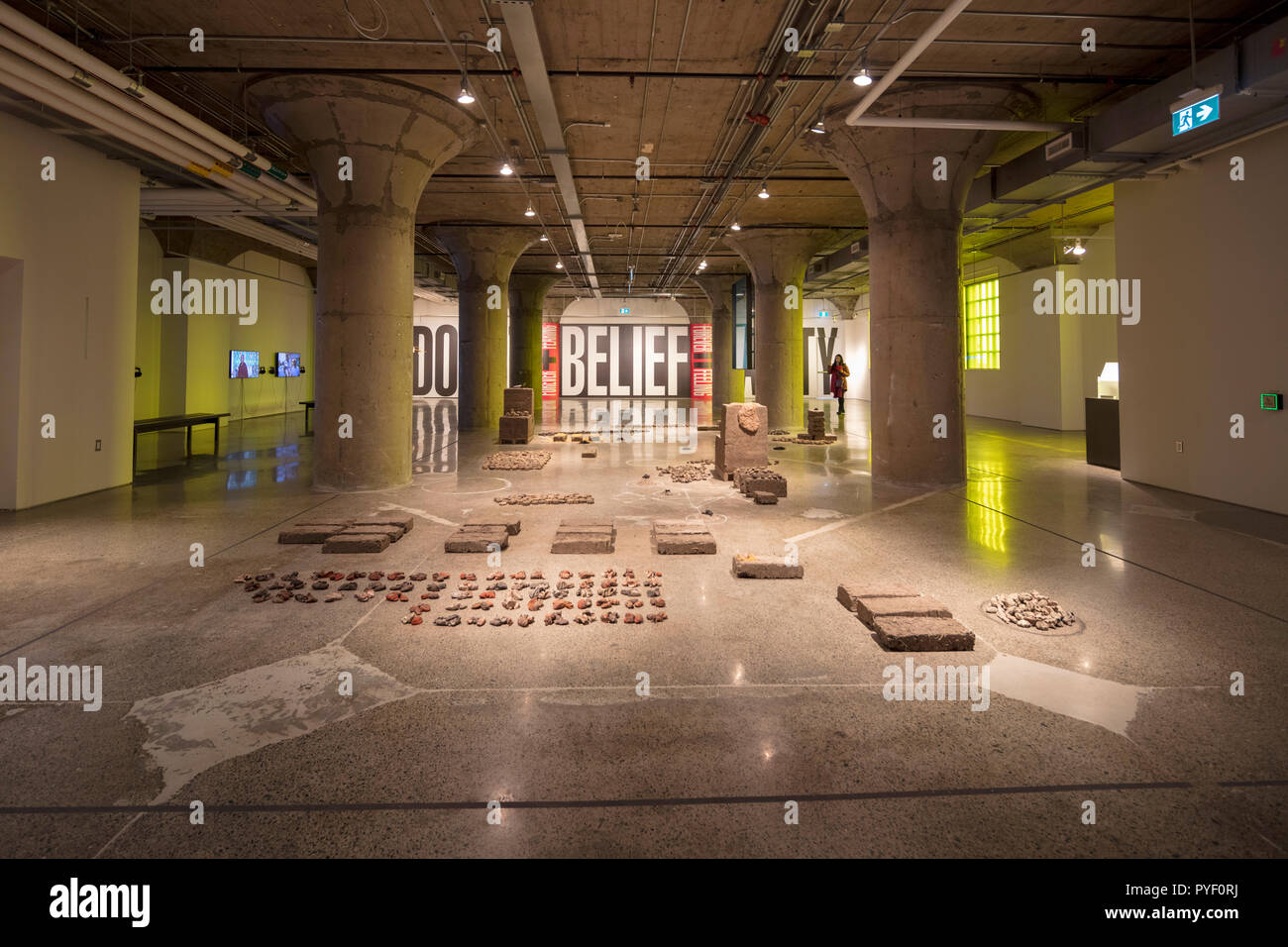 Glauben (Gruppenausstellung) im Museum für Zeitgenössische Kunst, Toronto, Kanada Stockfoto