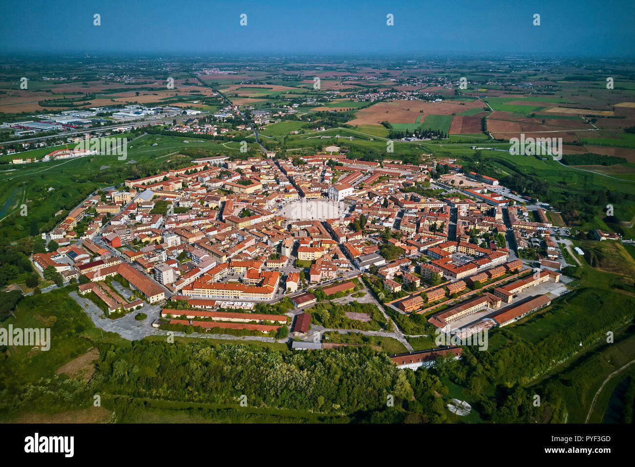 Italien, Friaul Julisch Venetien, Palmanova, UNESCO-Weltkulturerbe, Luftaufnahme Stockfoto