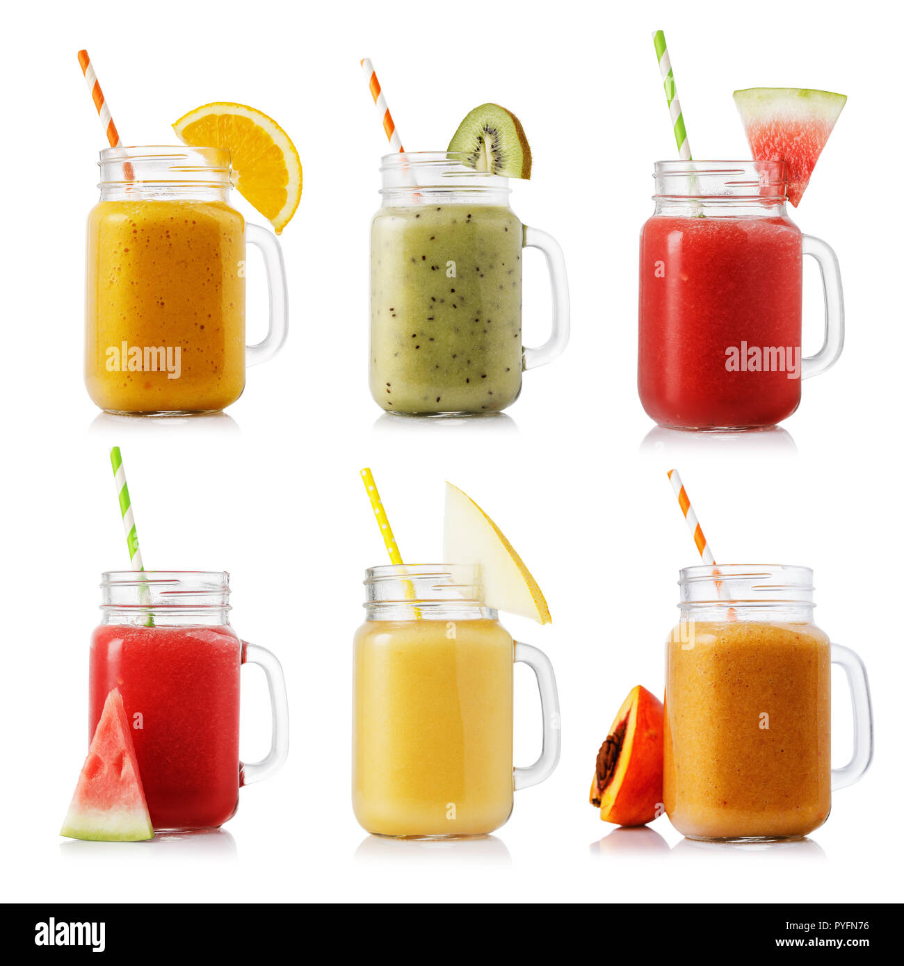 Eingestellt von Smoothies in einem Glas aus verschiedenen Früchten auf weißem Hintergrund Stockfoto