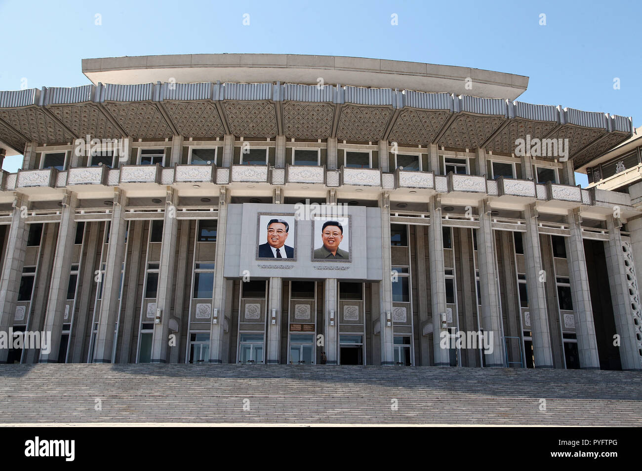 Hamhung Grand Theatre in Nordkorea Stockfoto