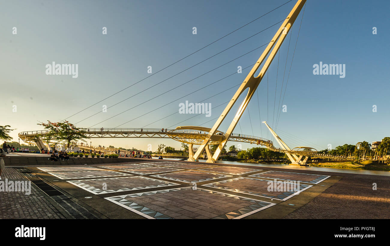 Darul Hana Brücke ist die längste Fußgängerbrücke in Malaysia Stockfoto