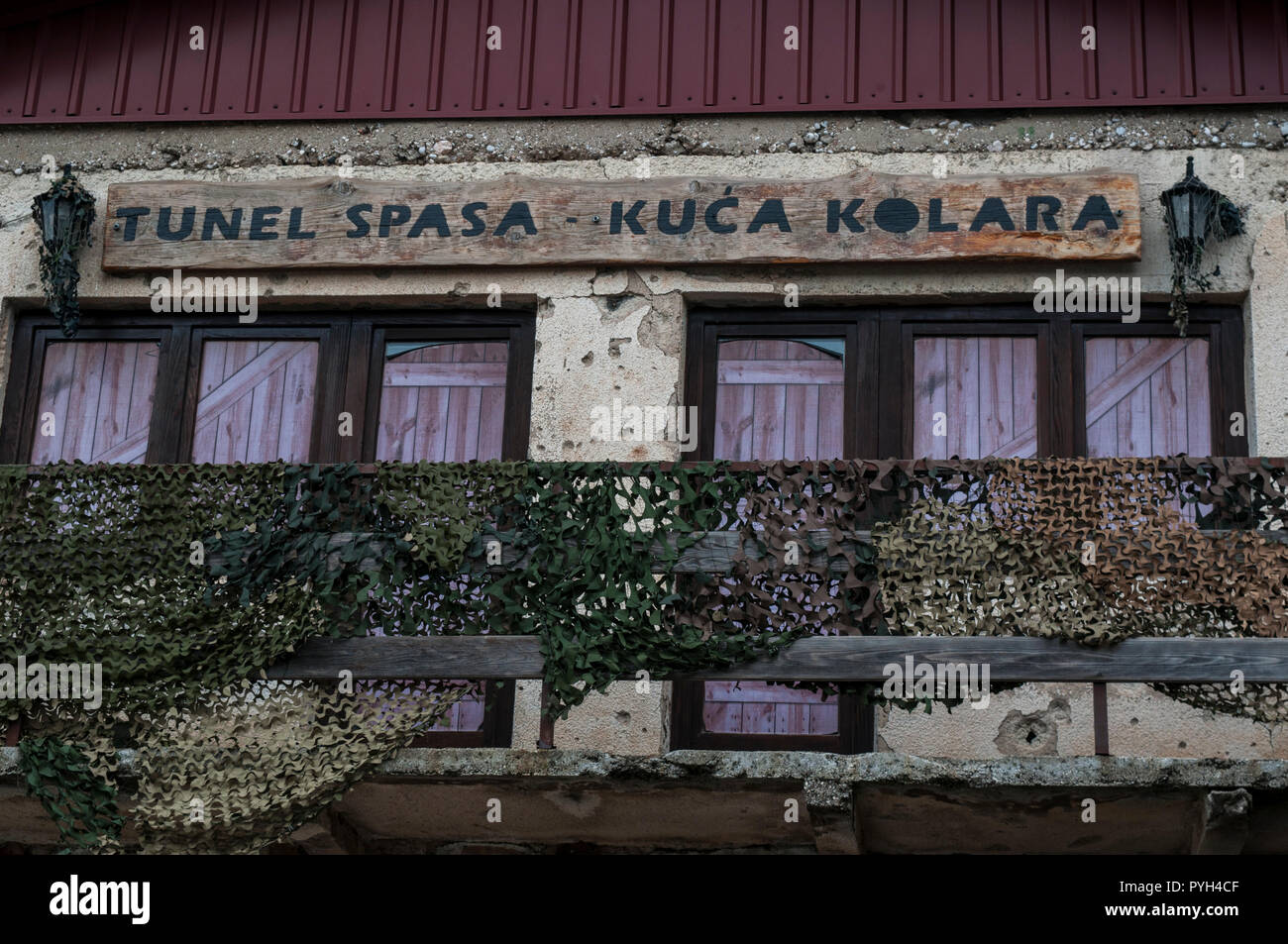 Das Haus der Familie Kolar, jetzt die Sarajevo Tunnel Museum, in dem die U-Bahn Tunnel im Jahr 1993 während der Belagerung von Sarajevo gebaut wurde Stockfoto