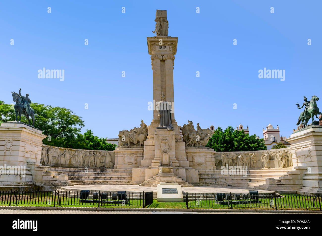 Denkmal für die Verfassung von 1812 in der Plaza de España, Cadiz Spanien Stockfoto