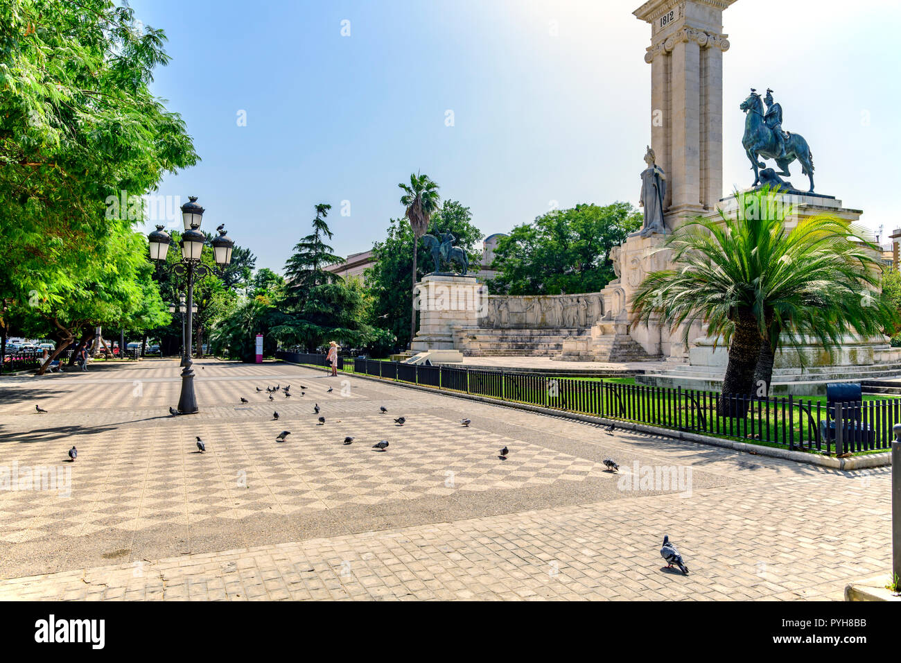 Denkmal für die Verfassung von 1812 in der Plaza de España, Cadiz Spanien Stockfoto
