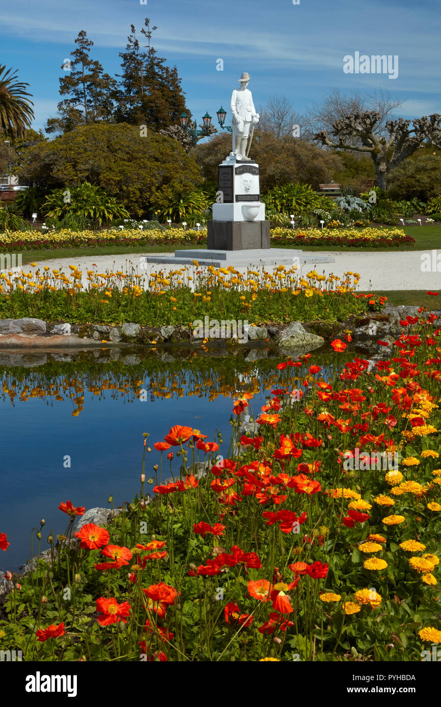 Blumen und Boer War Memorial, den Government Gardens, Rotorua, North Island, Neuseeland Stockfoto