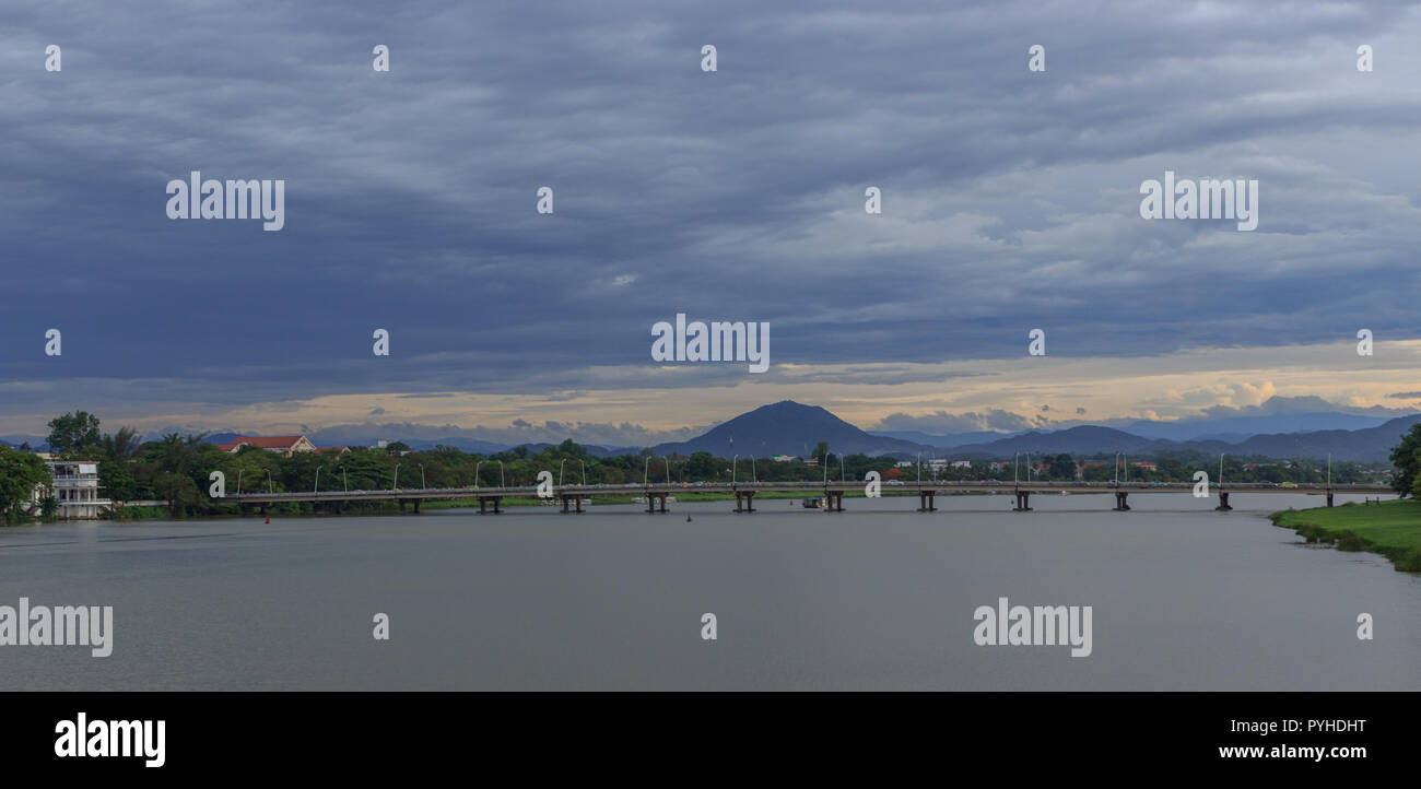 Schönen Fluss Seite in Hue Vietnam Stockfoto