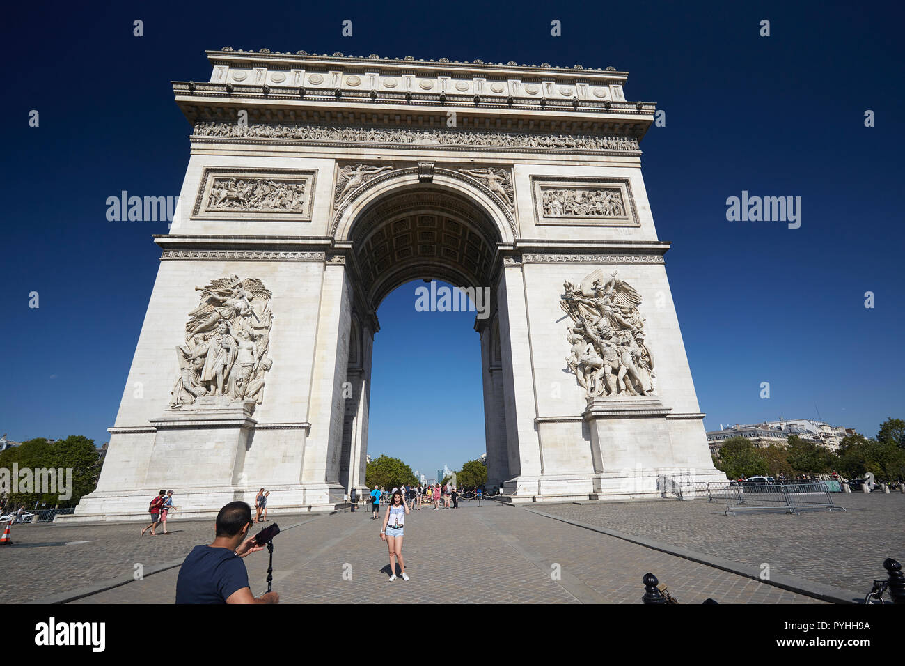 Paris, Frankreich, der Triumphbogen, die Sehenswürdigkeiten der französischen Hauptstadt an der Place Charles-de-Gaulle Stockfoto