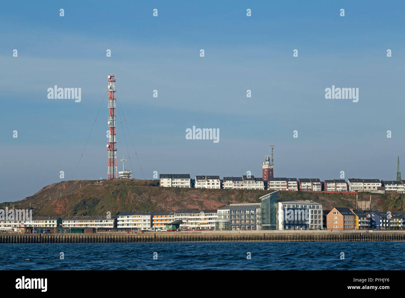 Blick auf Oberland und Unterland (obere und untere Land) vom Meer, Helgoland, Schleswig-Holstein, Deutschland Stockfoto