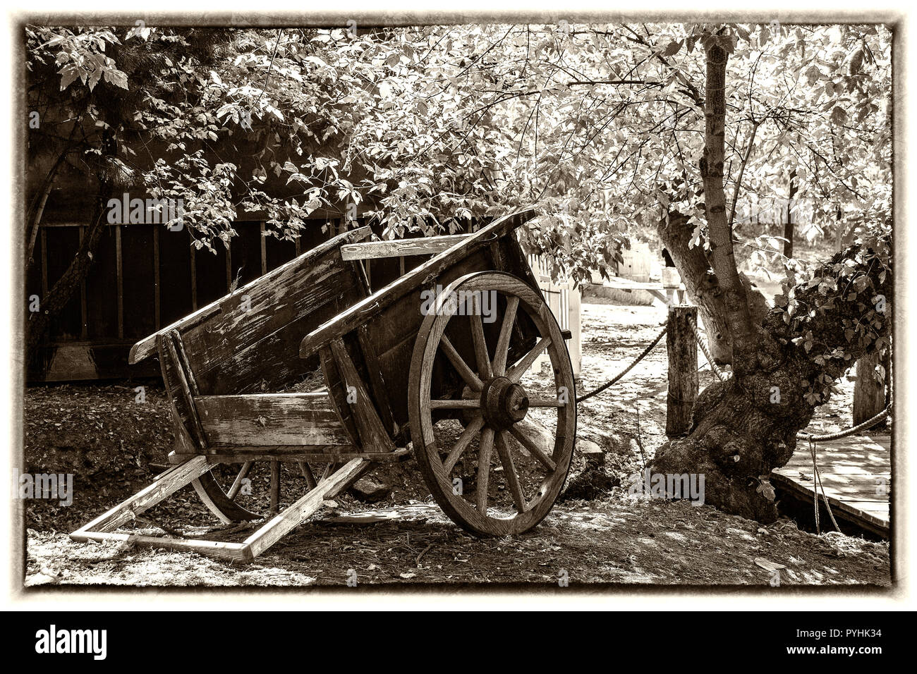 Ein altes Apple Warenkorb; Eiche Glen, Kalifornien, USA Stockfoto