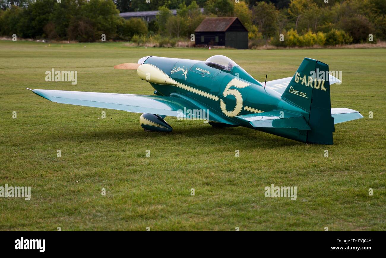 LeVier Cosmic Wind (G-ARUL) wurde entworfen und von Lockheed's Chief Test Pilot gebaut, Tony LeVier, und eine Gruppe von Lockheed Ingenieure Stockfoto