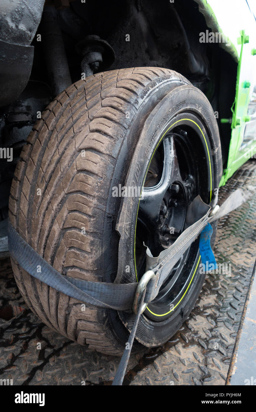 Nahaufnahme der Stockcar Rad und Reifen schützen Stockfotografie - Alamy