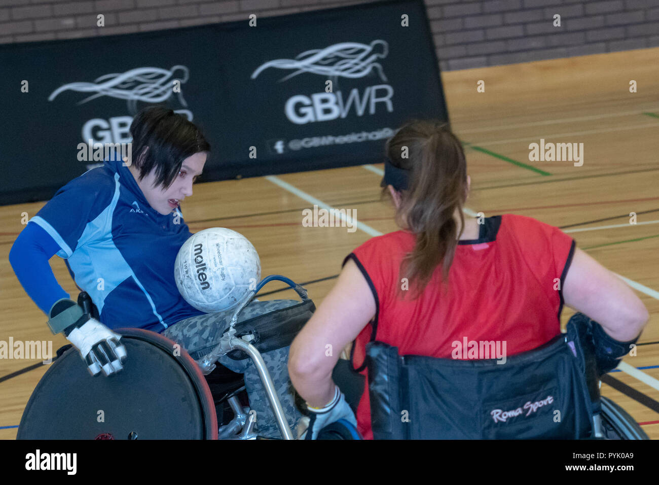 In Brentwood, England. 28. Oktober 2018. Großbritanniens Rollstuhl Rugby Frauen Rollstuhl Rugby Event feiern # thisgirlcan am Brentwood Brentwood, Essex Credit Ian Davidson/Alamy leben Nachrichten Stockfoto