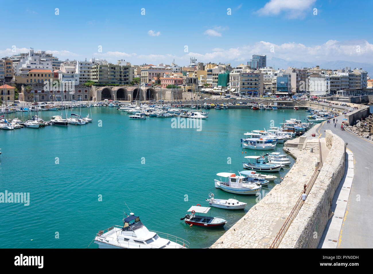 Blick auf die Stadt von Koules Festung (Castello a mare), Heraklion, Heraklion (irakleio), Irakleio Region, Kreta (Kriti), Griechenland Stockfoto