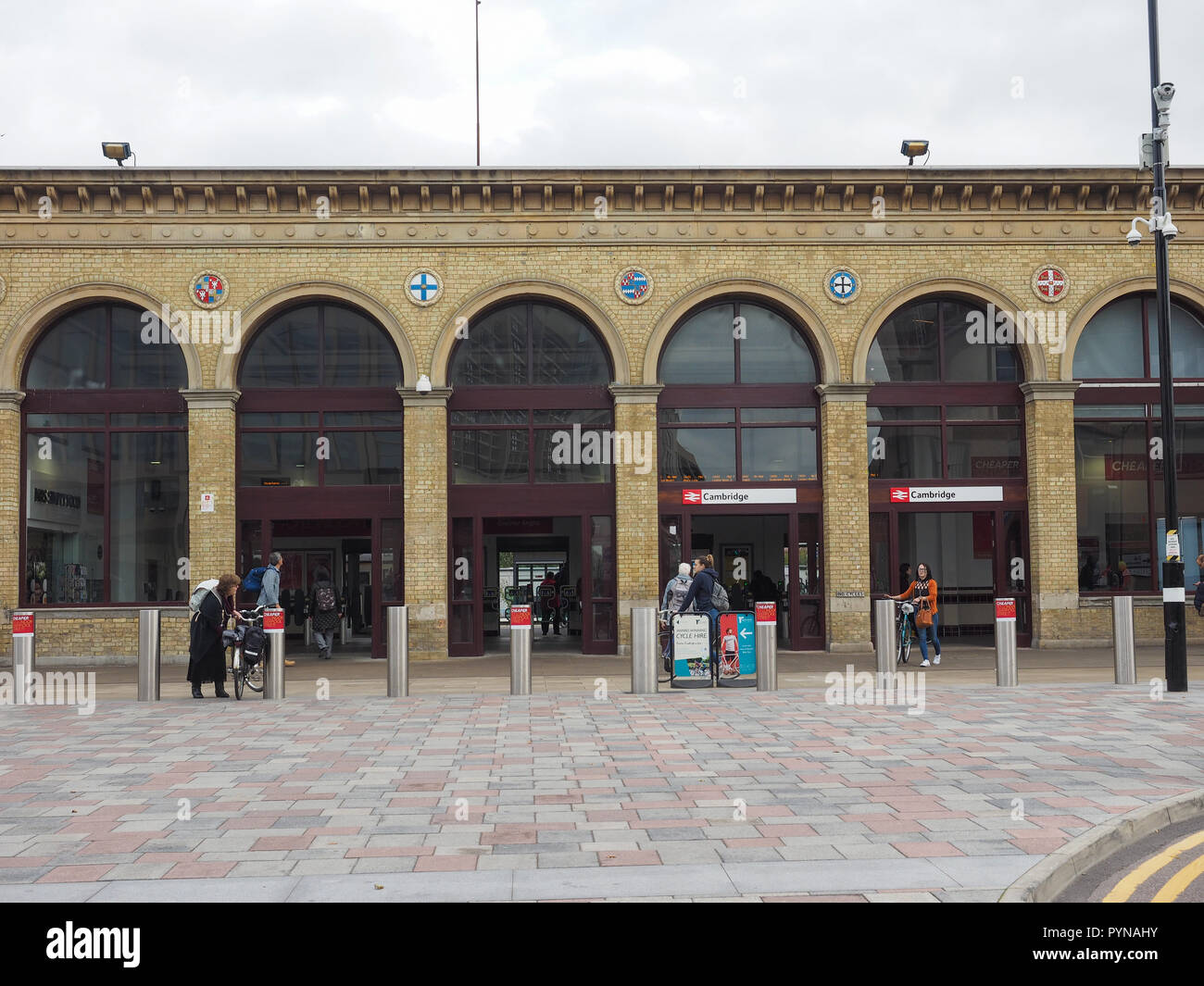 CAMBRIDGE, UK - ca. Oktober 2018: Bahnhof Cambridge Stockfoto