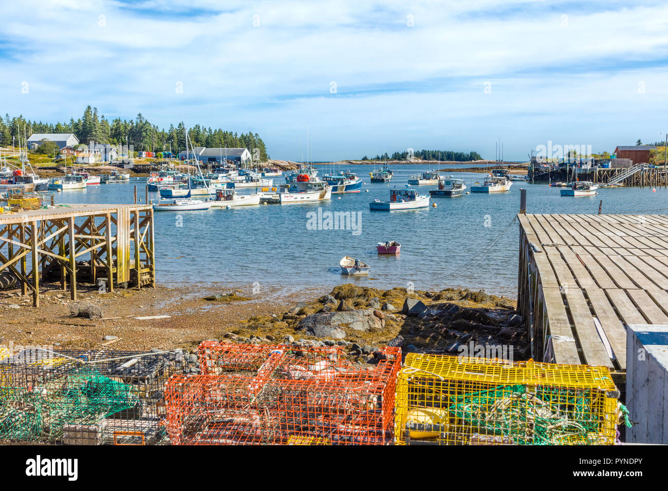 Kleines Fischerdorf und der Hafen von Corea am Atlantik Küste von Maine in den Vereinigten Staaten Stockfoto