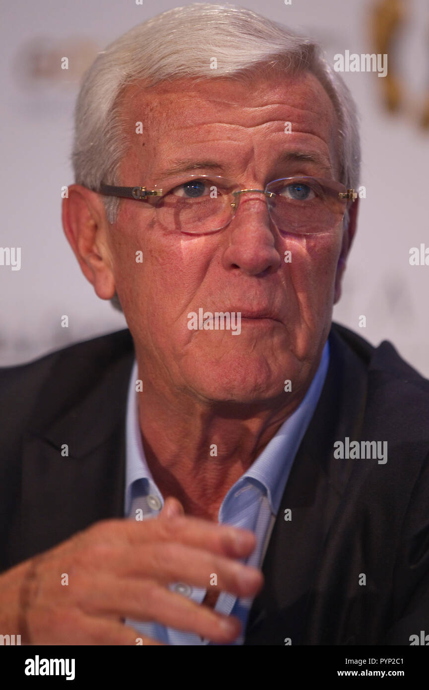 Monaco, Monaco. 29 Okt, 2018. Monaco, Monte Carlo - Oktober 29, 2018: Goldenfoot, die Meister Promenade Award Pressekonferenz mit Trainer Marcello Lippi. Goldene Fuß, Awards, Fussball, Fussball, Fussballer, Sport, Sportler, Trainer, | Verwendung der weltweiten Kredit: dpa/Alamy leben Nachrichten Stockfoto