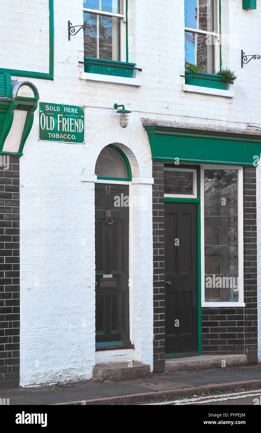 20. jahrhundert Werbung für Tabak auf die Wand eines ehemaligen Shop an der Orchard Street, in der Nähe der Innenstadt von Cambridge, England. Stockfoto
