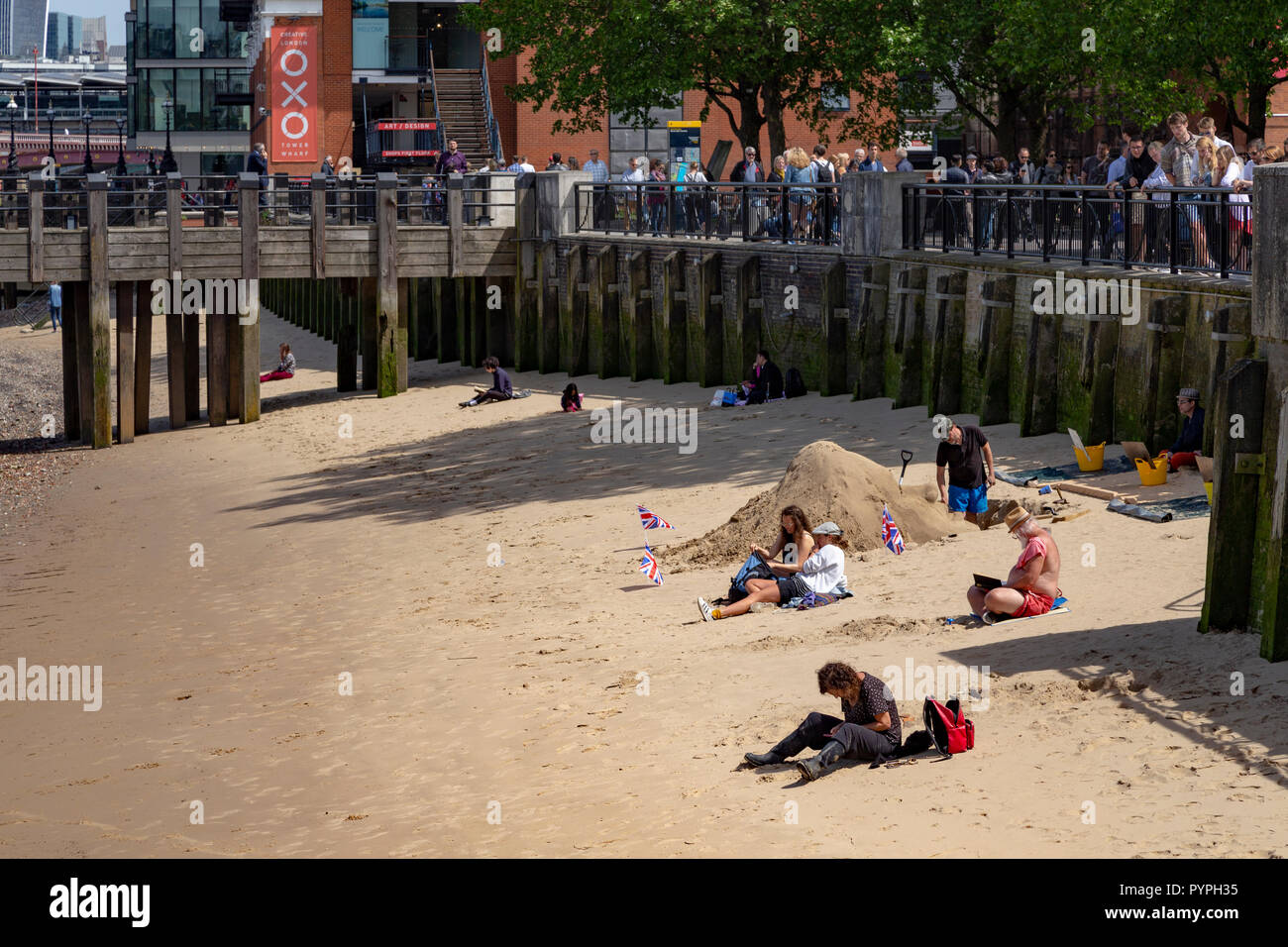 Sand-Skulpturen auf der Southbank der Themse, London, England, UK Stockfoto