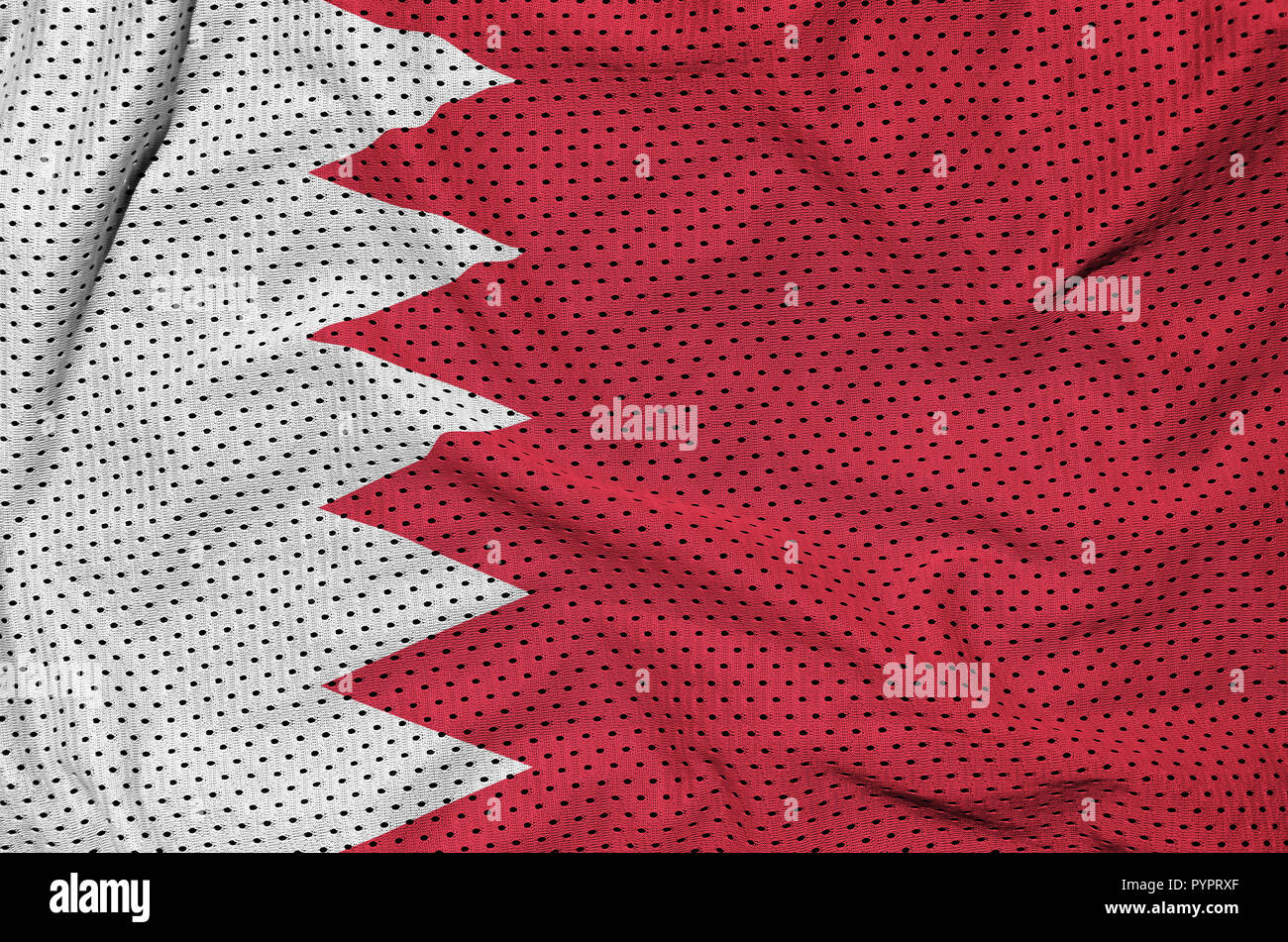 Bahrain Fahne auf Polyester nylon Sportswear Netzware mit einige Falten gedruckt Stockfoto