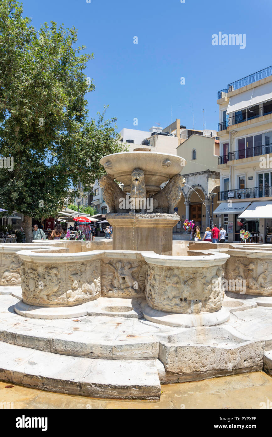 Venezianische Morosini Brunnen Lions, Ort El Venizelou, Heraklion (irakleio), Irakleio Region, Kreta (Kriti), Griechenland Stockfoto
