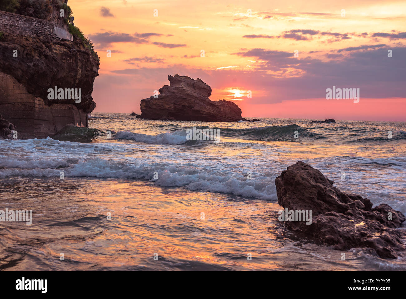 Sonnenuntergang vom Strand in Biarritz, Frankreich Stockfoto