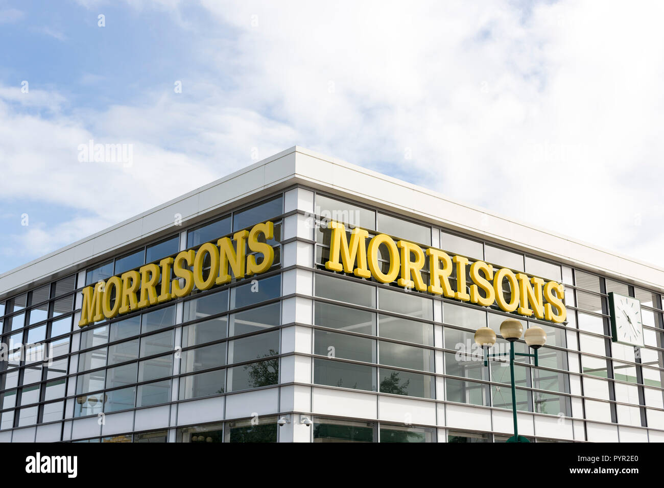 Äußere allgemeine Ansicht von Morrisons, Swinton, Salford Stockfoto